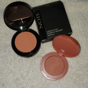 💋Note and tarte blush.